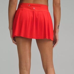 Lululemon Athletica pleated tennis Skort size 4